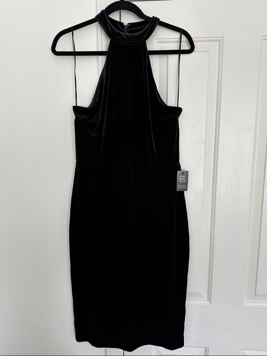 Express Dresses & Skirts - Express Women's Black Velvet Halter Neck Dress